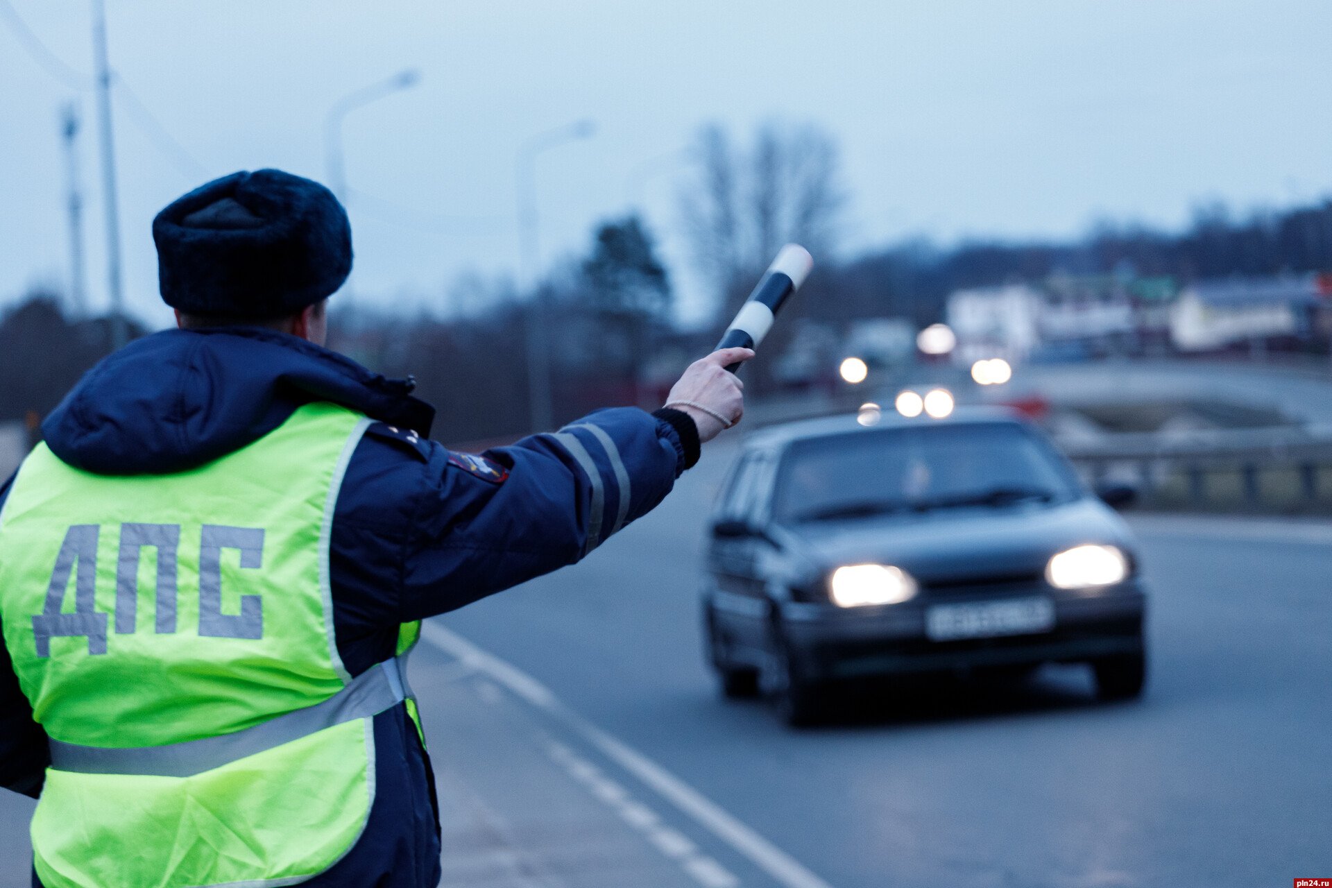 Сотрудники ОГИБДД предупреждают: управление автомобилем в состоянии алкогольного опьянения может привести к трагическим последствиям.