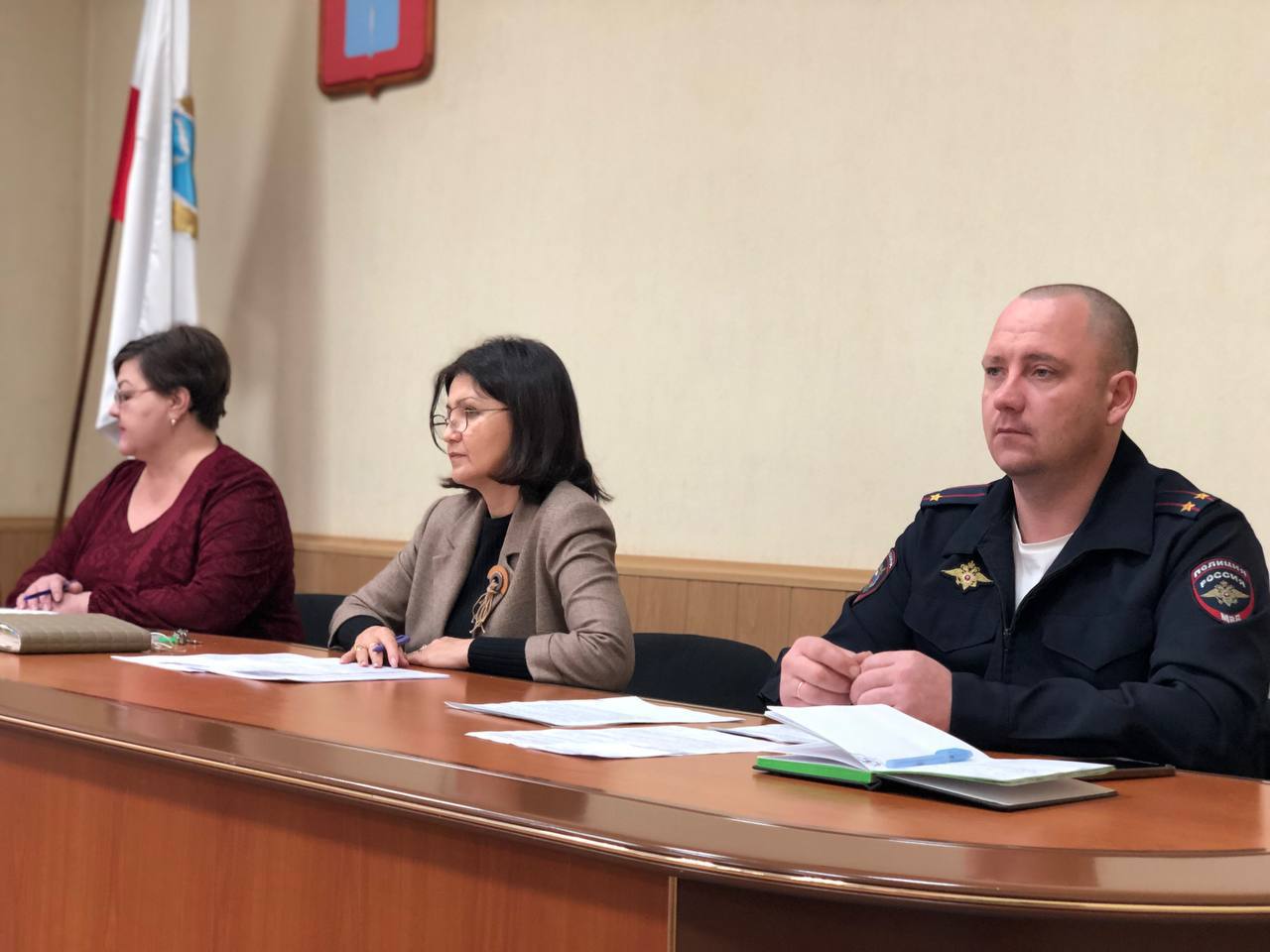 Состоялось заседание межведомственной комиссии по вопросам социального благополучия и профилактики правонарушений.